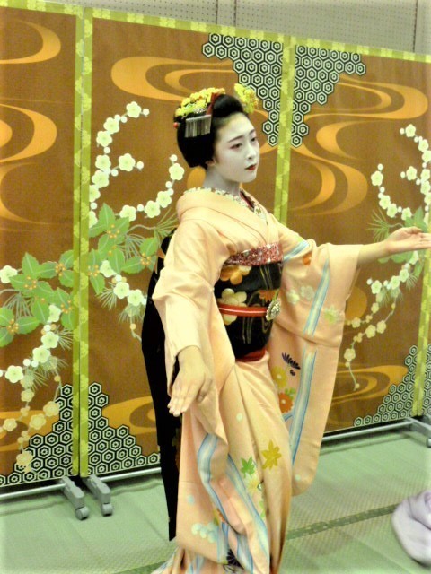 京都中央郵便局 風景印 舞妓さん 時代祭 鳩居堂 はがき-
