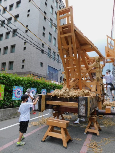 2021.07.18祇園祭後祭山鉾建て (40大船鉾) (5).JPG