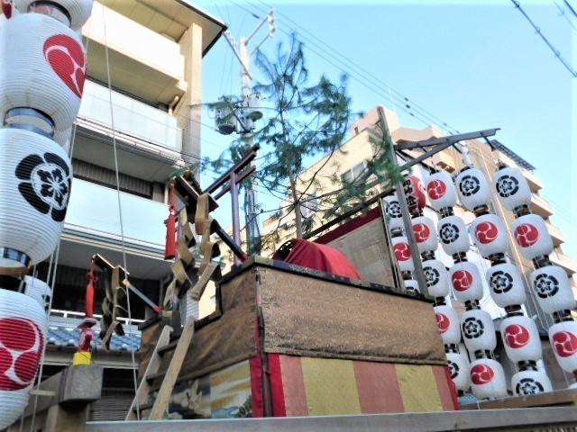 2021.07.21祇園祭後祭山鉾建て (31)八幡山.JPG