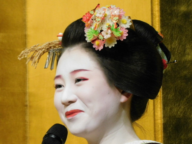 芸舞妓 春の舞＠京都国立博物館：2024年1月8日。: 朝は知