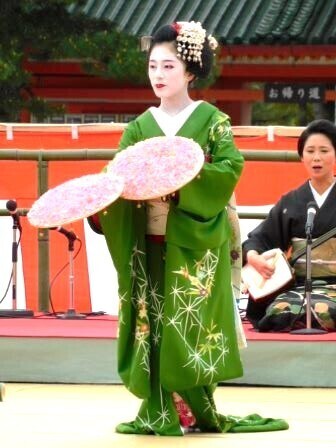 2024.04.16平安神宮例祭翌日祭神賑行事 (76)祇園甲部70.jpg