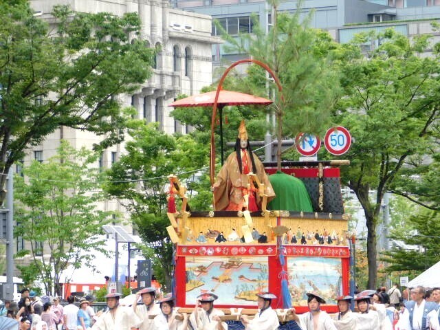 2024.07.17前祭山鉾巡行 (272)占出山.JPG