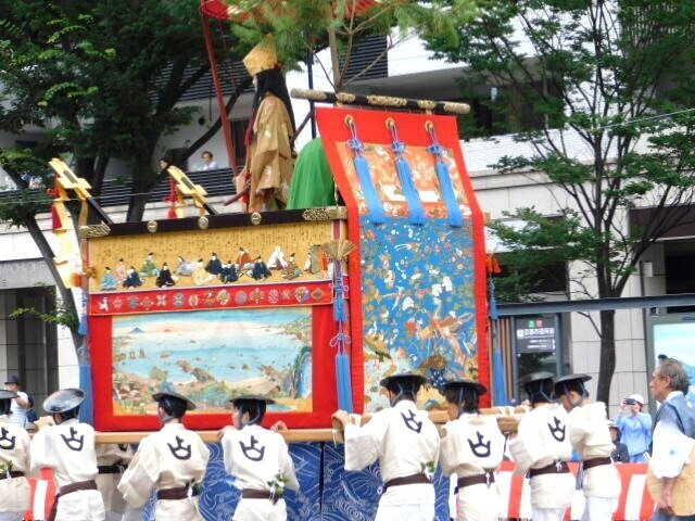 2024.07.17前祭山鉾巡行 (279)占出山.JPG