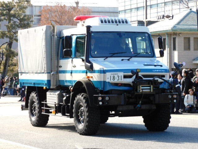 【希少】世界自動車統計年鑑2013年 83ヶ国！ FOURIN, Inc. - 世界自動車統計年刊 2013
